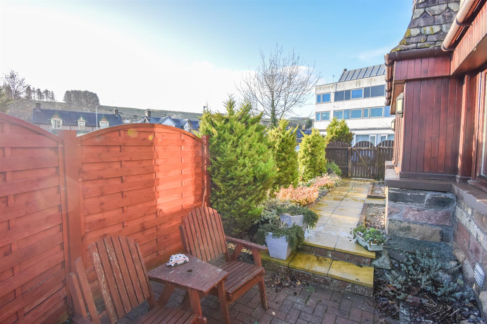 Property For Sale in Dingwall IV15 9NF Munro & Noble, Estate Agents